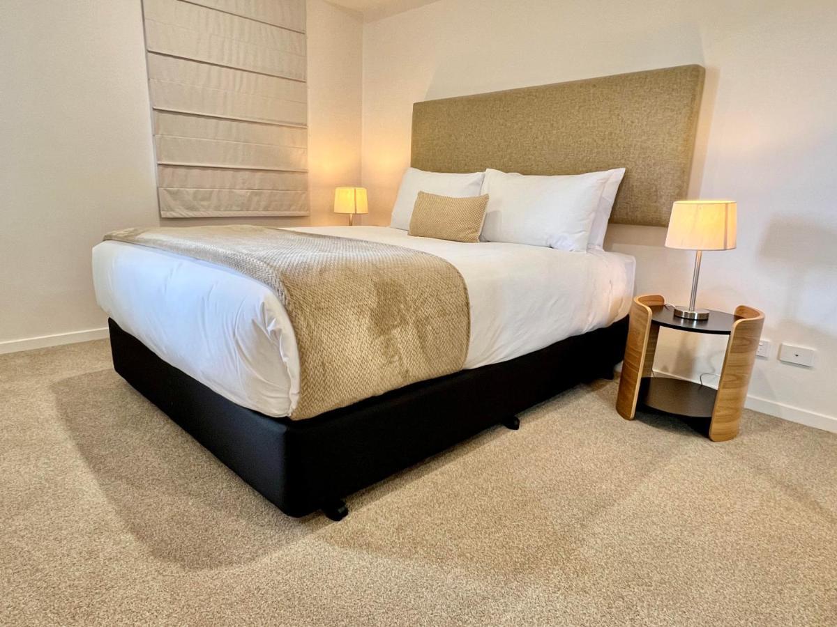Sixty Six Boutique Apartments Гобарт Екстер'єр фото
